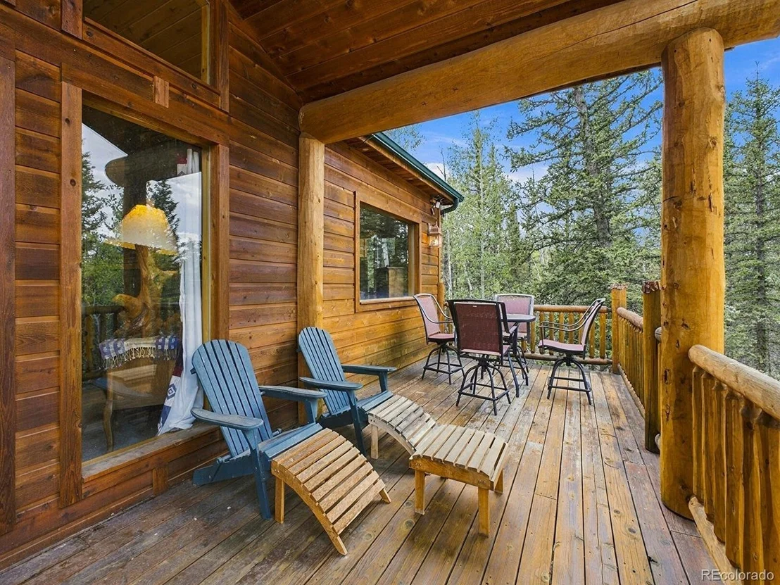 Photo of 150 Haida Rd