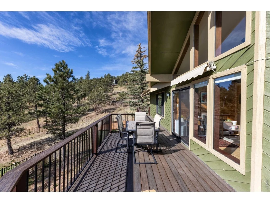 Photo of 8563 Middle Fork Rd