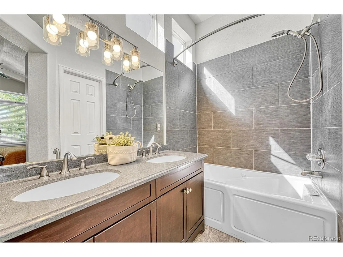 Photo of 8705 Cloverleaf Cir