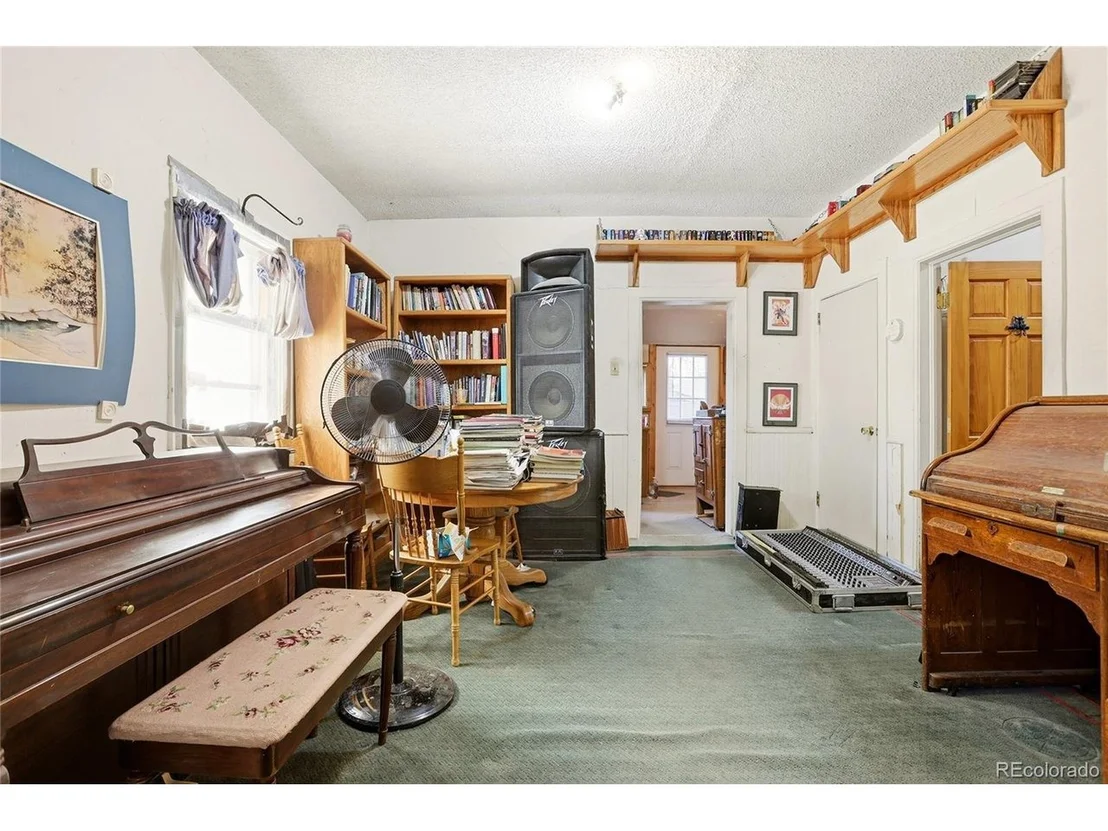 Photo of 7000 Ralston Rd