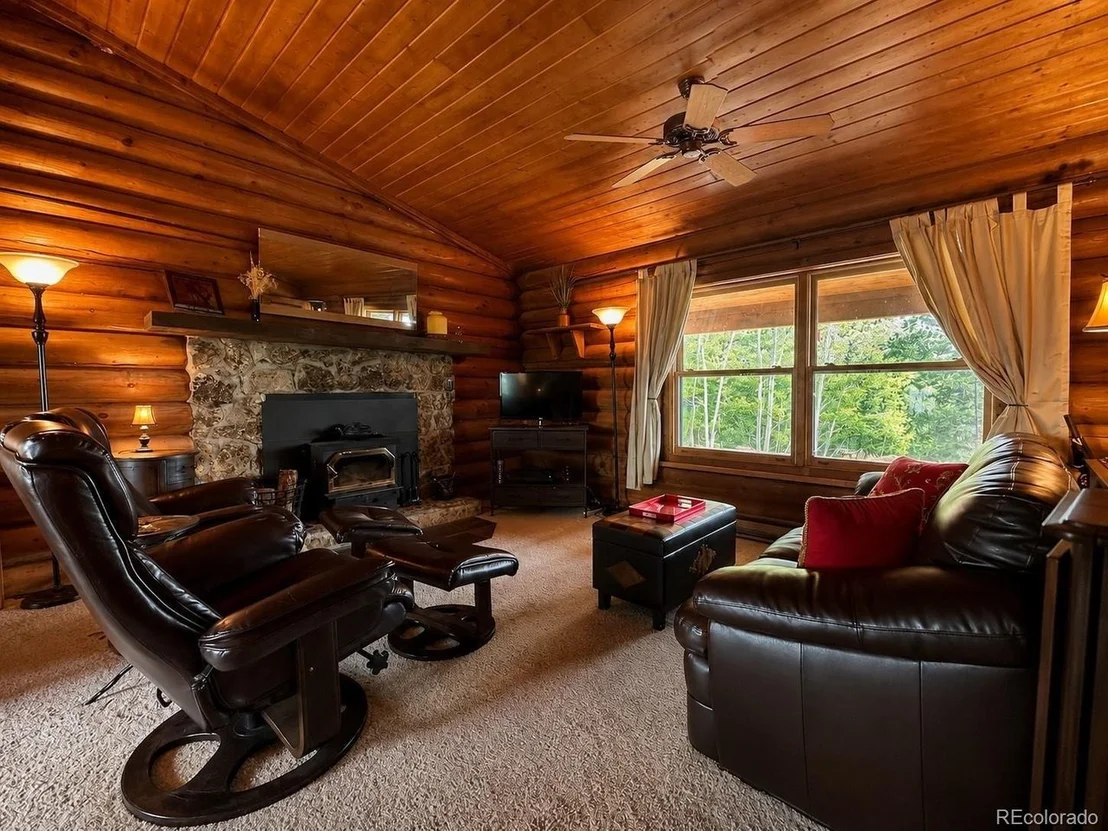 Photo of 312 Bowstring Rd