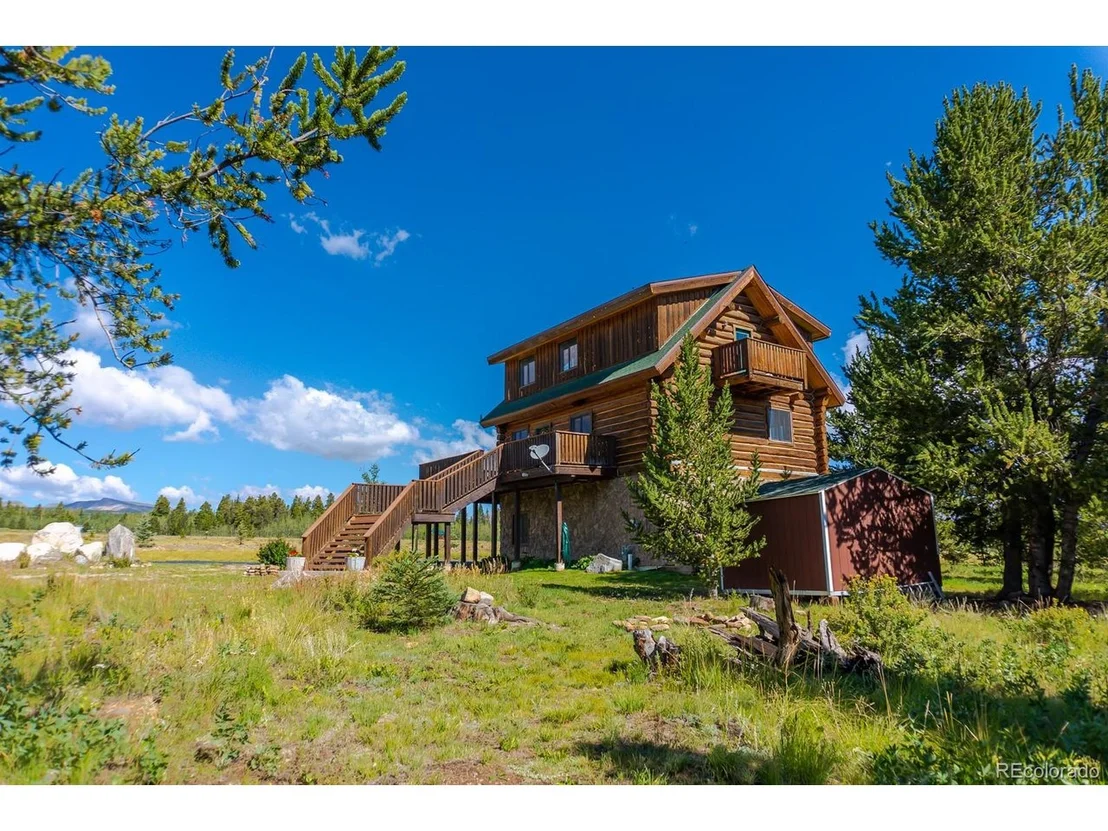 Photo of 702 Wild Rye Rd