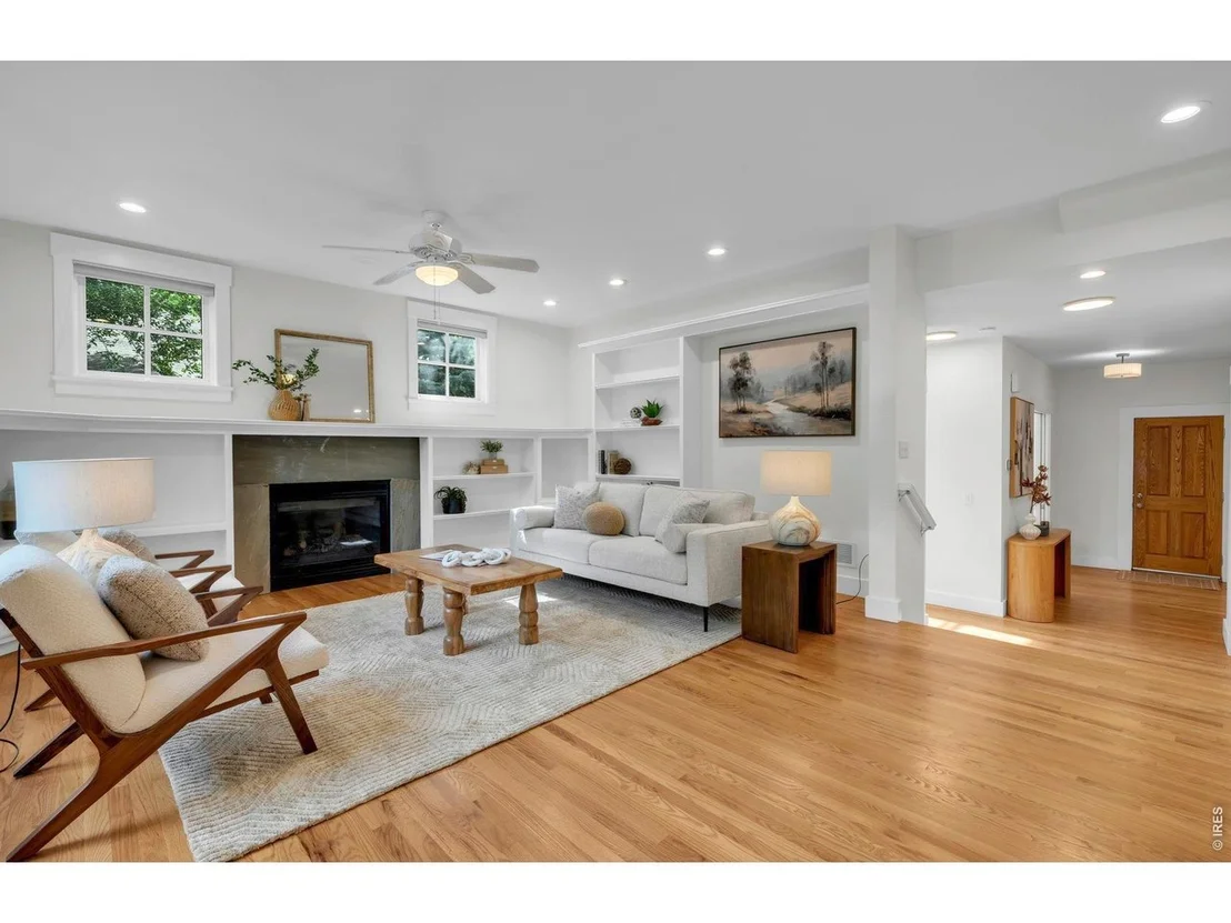 Photo of 320 Pearl St