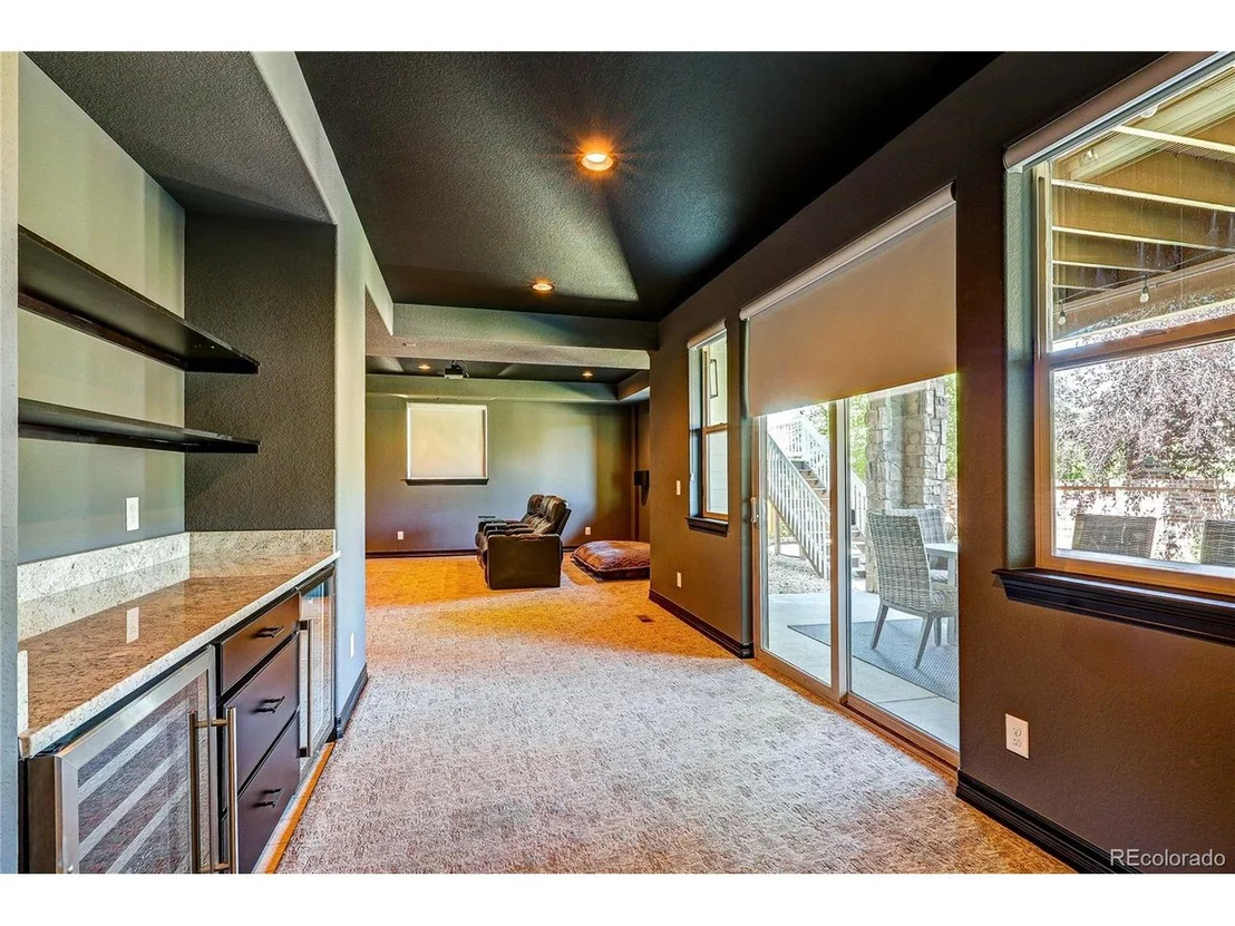 Photo of 9591 Sunset Hill Dr