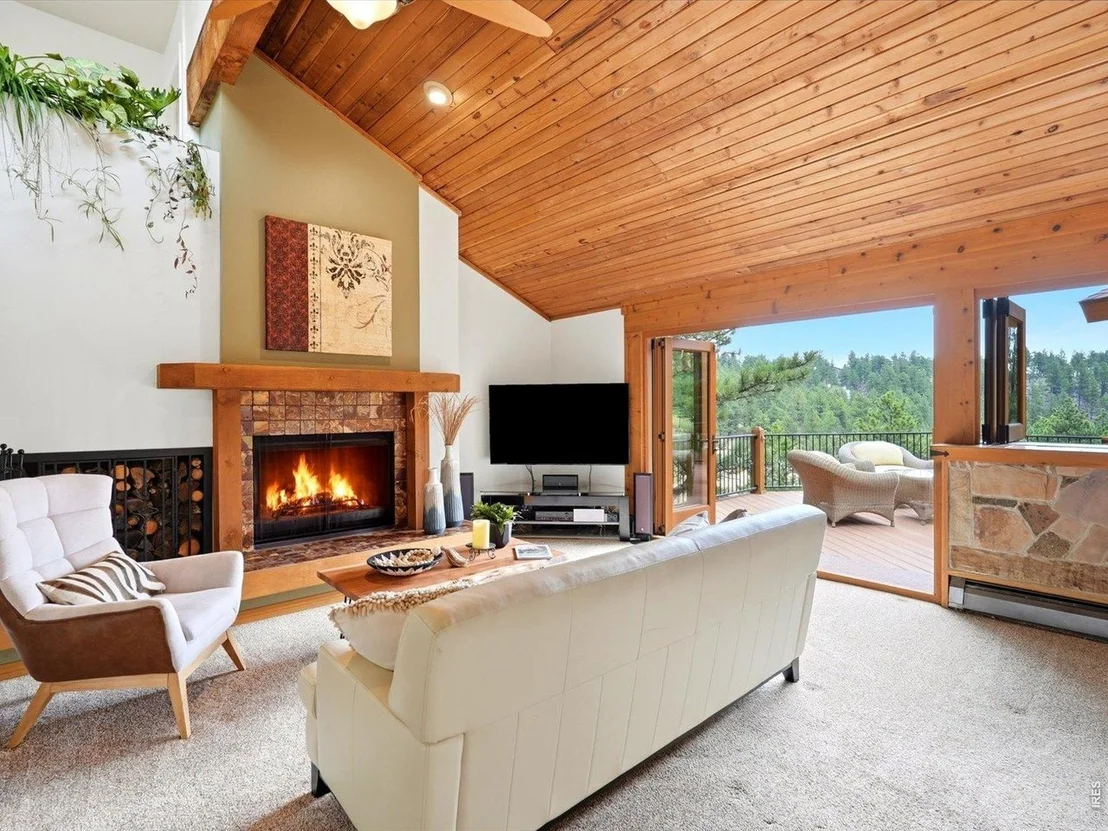 Photo of 114 Balsam Ln