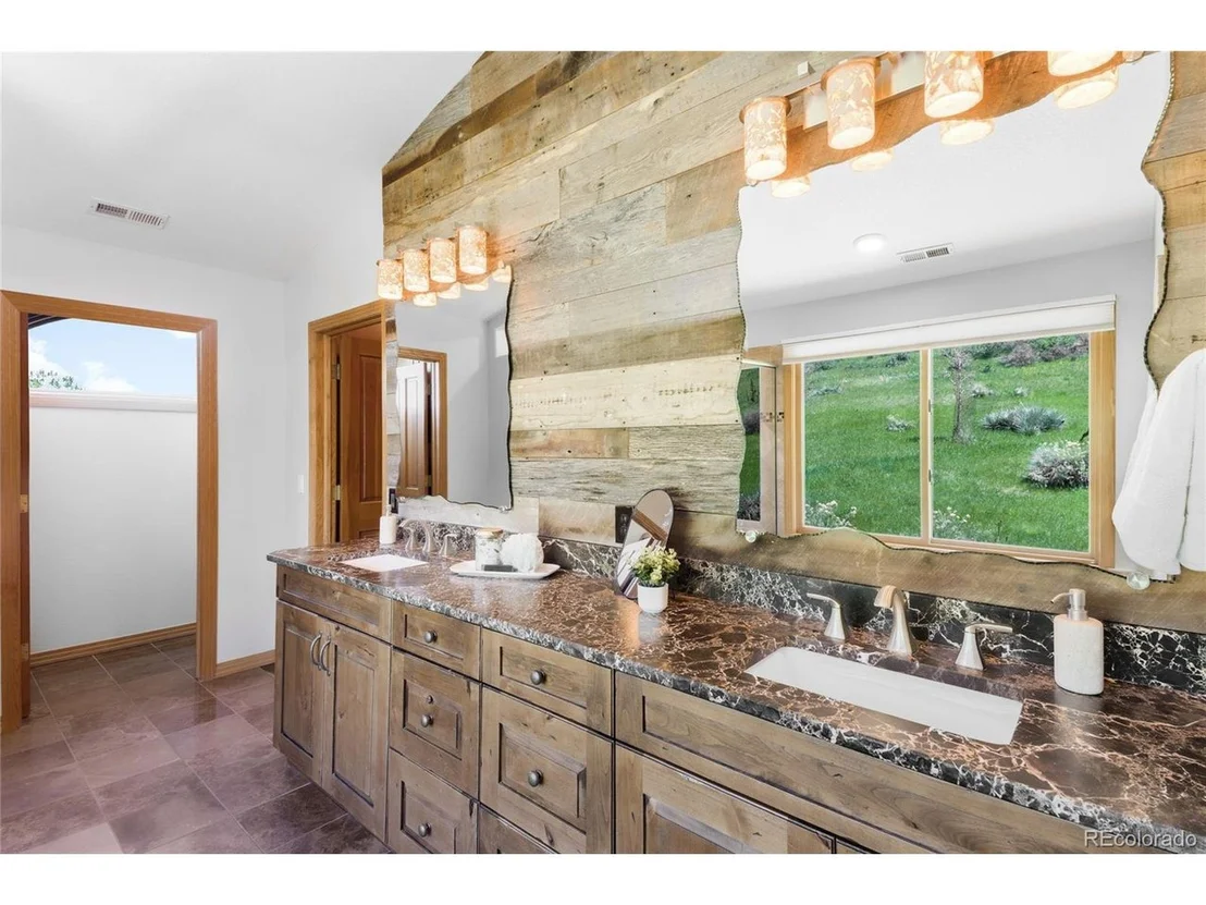 Photo of 6634 Window Rock Ln