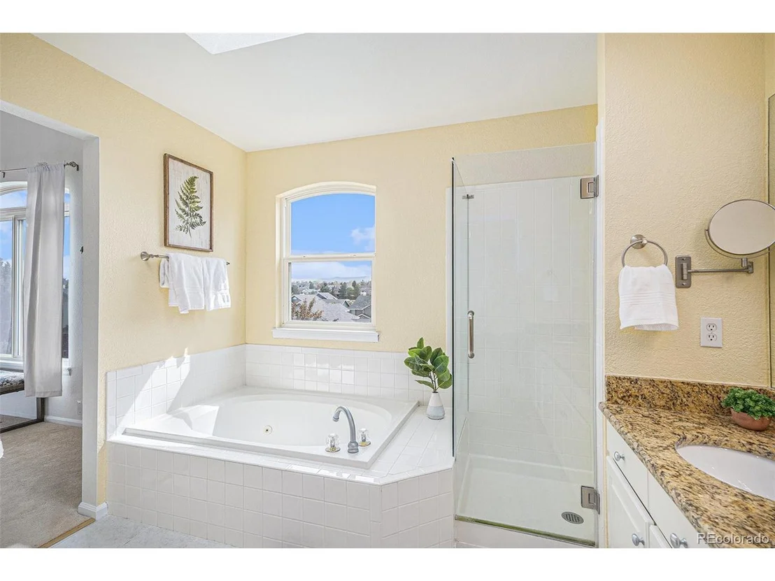 Photo of 9921 Spring Hill Pl