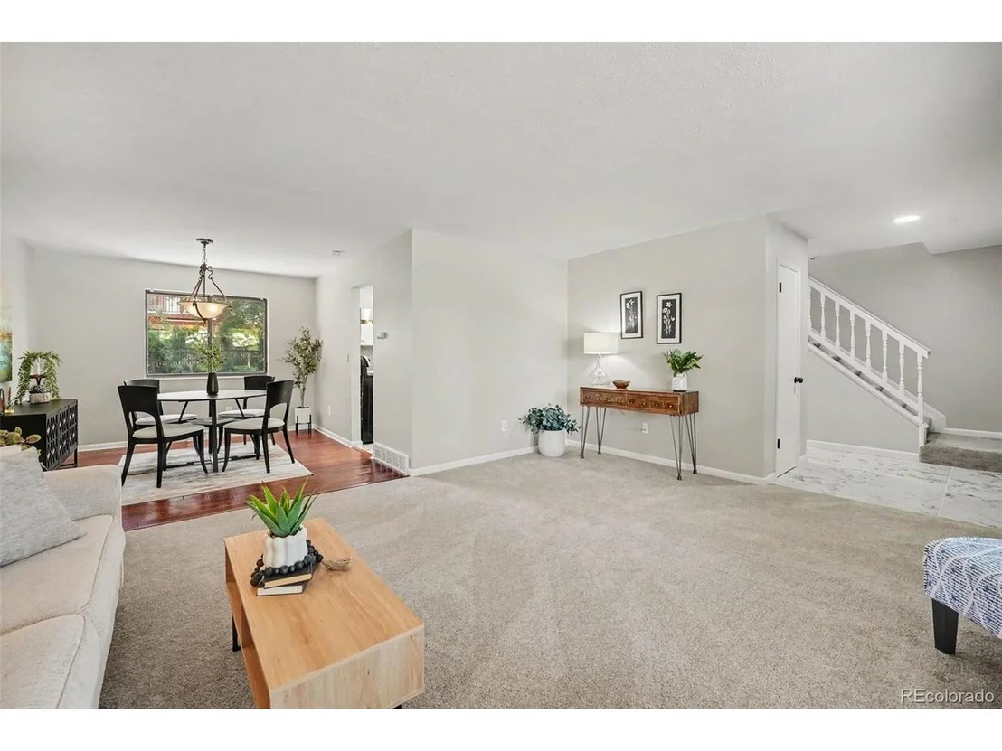 Photo of 9108 W 75th Pl