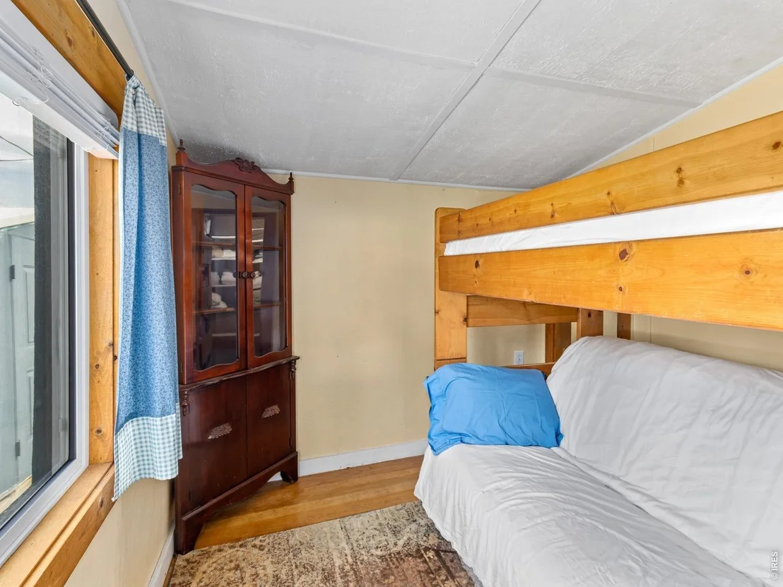 Photo of 2242 Eagle Cliff Rd