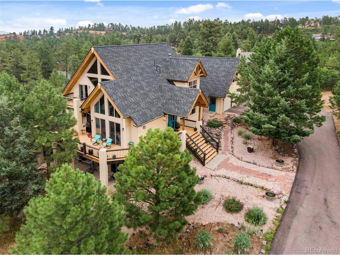 Photo of 4755 Delaware Dr