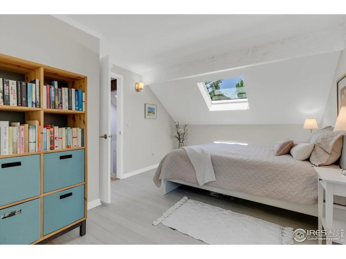 Photo of 3582 Smuggler Way