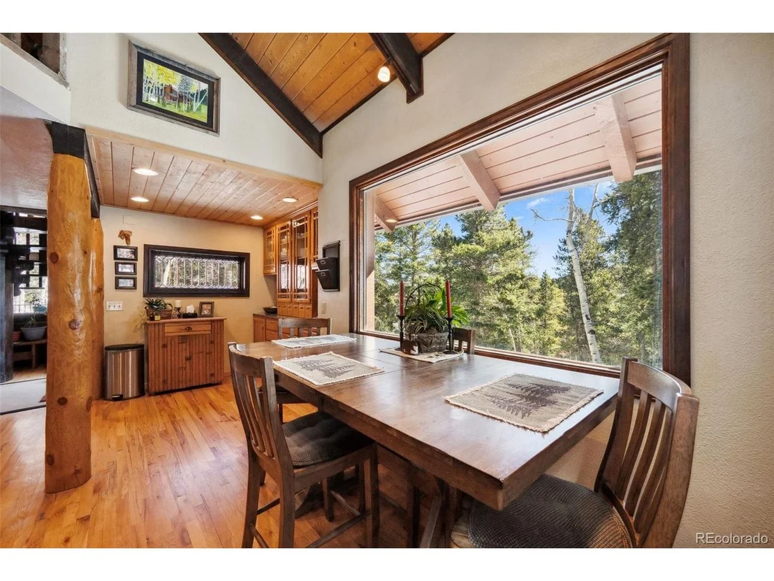 Photo of 266 Lodgepole Dr