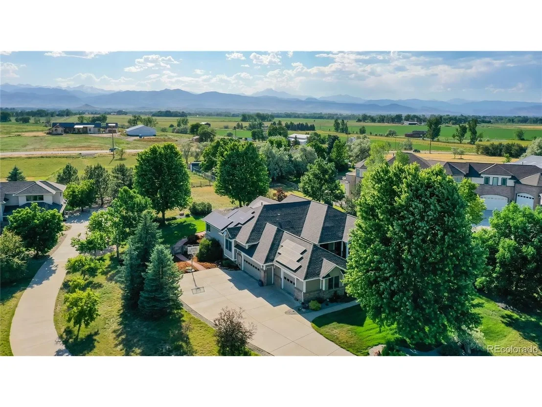 Photo of 7655 Crestview Dr