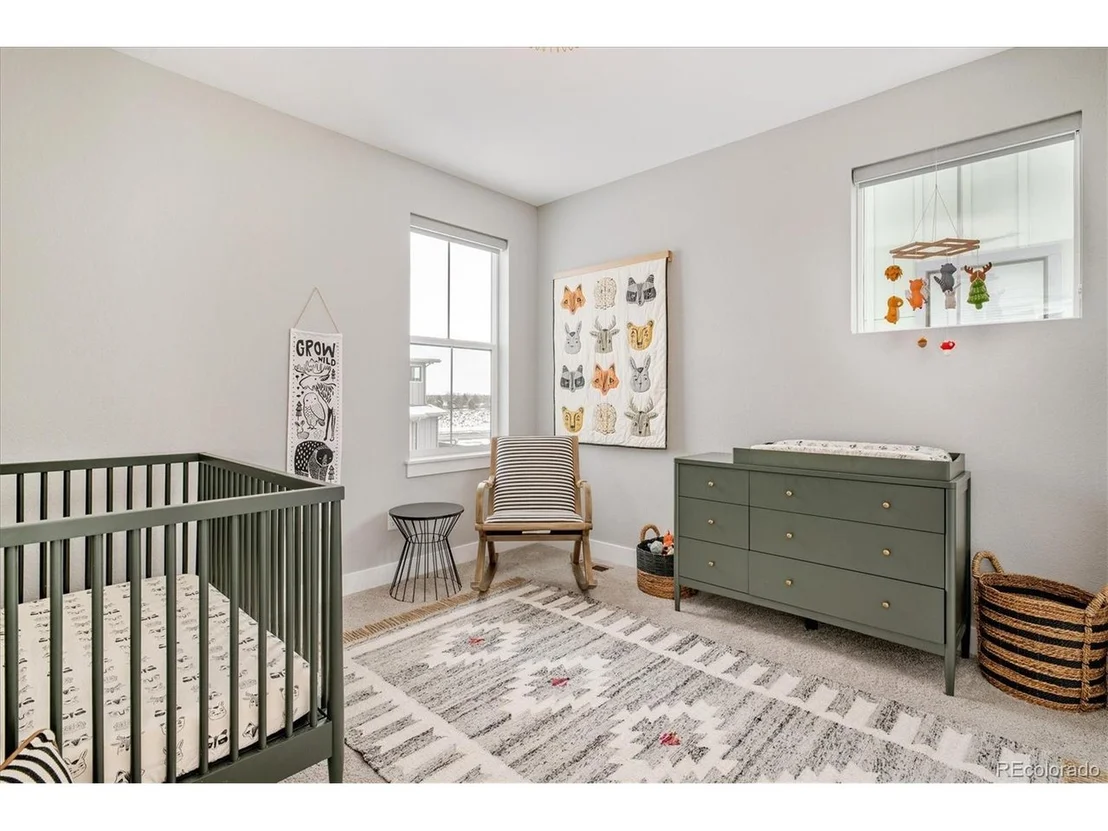Photo of 5640 Wheaton Ave