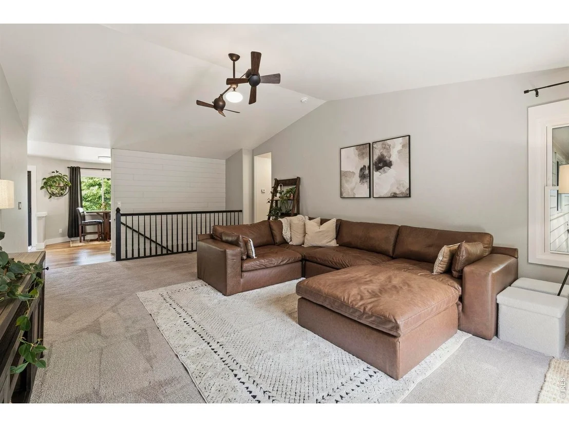 Photo of 245 Plum Ct