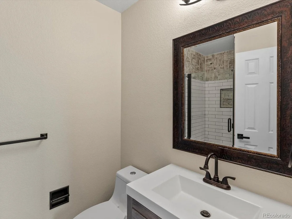 Photo of 8425 Green Island Cir