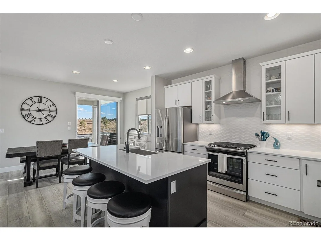 Photo of 6183 Stable View St