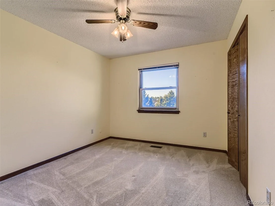 Photo of 7992 E Windcrest Row