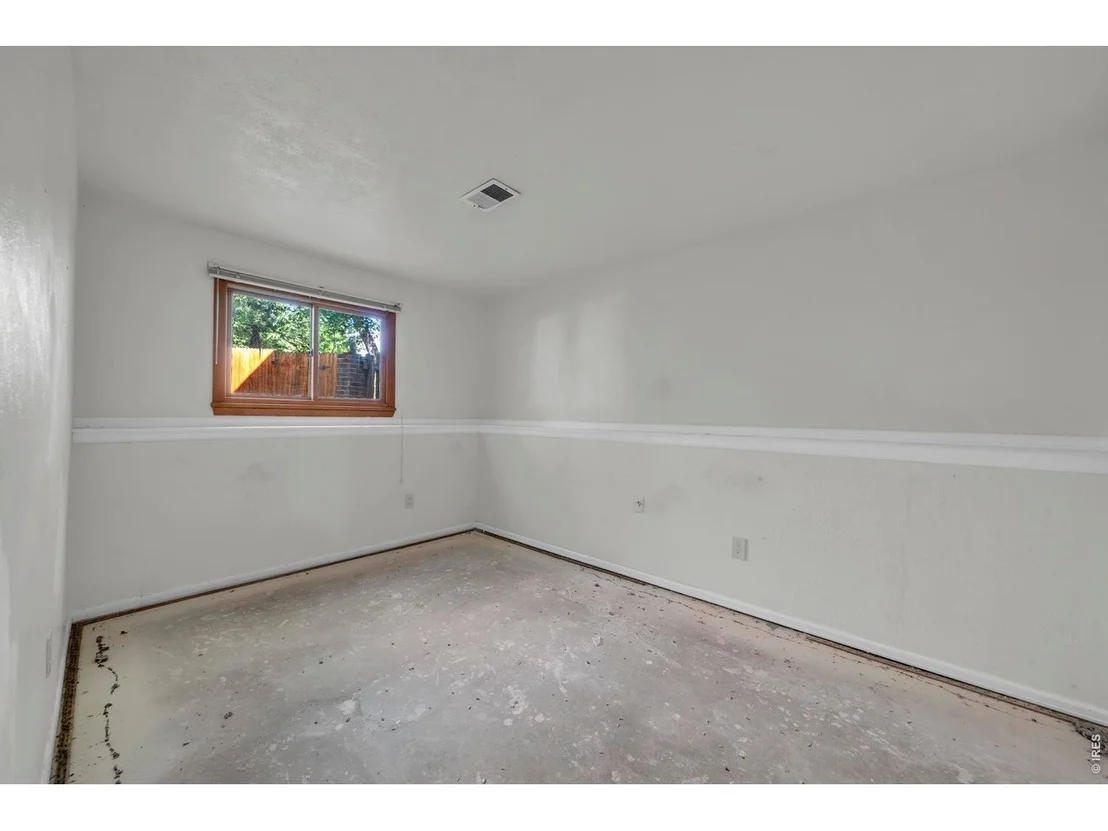 Photo of 4275 Redwood Pl