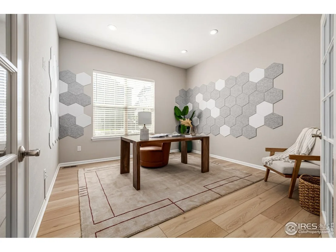 Photo of 1389 Lyons Ln