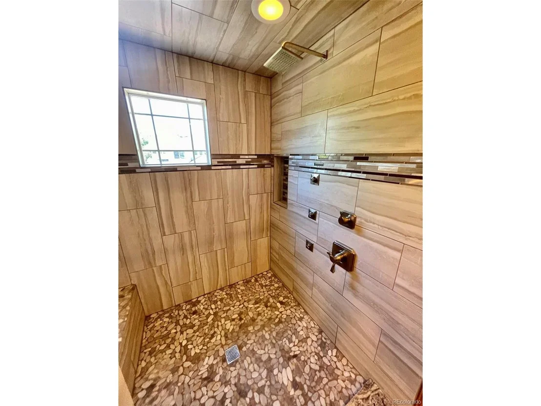 Photo of 2973 Windridge Cir