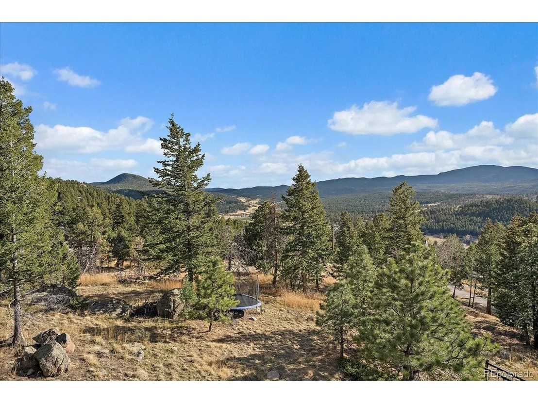 Photo of 26792 Hilltop Rd