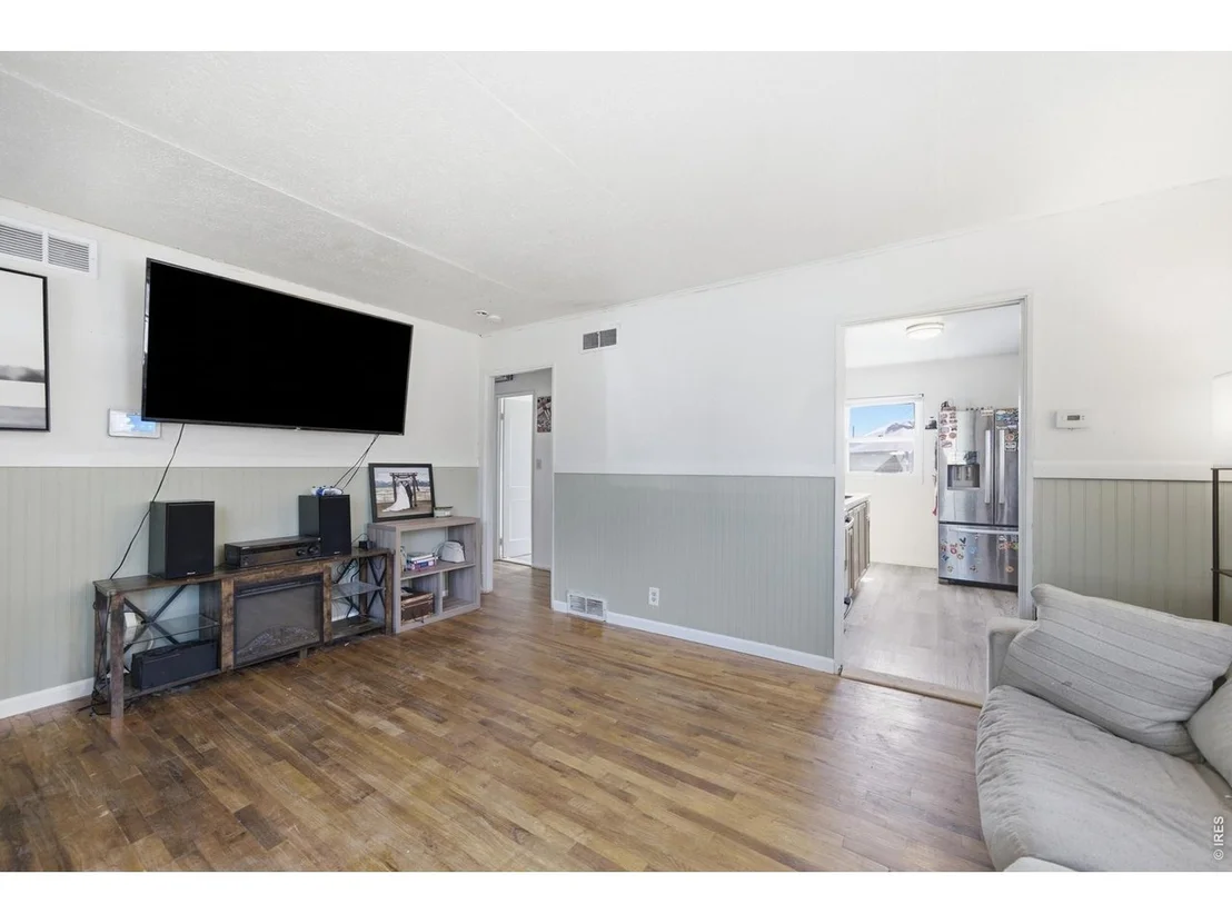 Photo of 2316 6th Ave