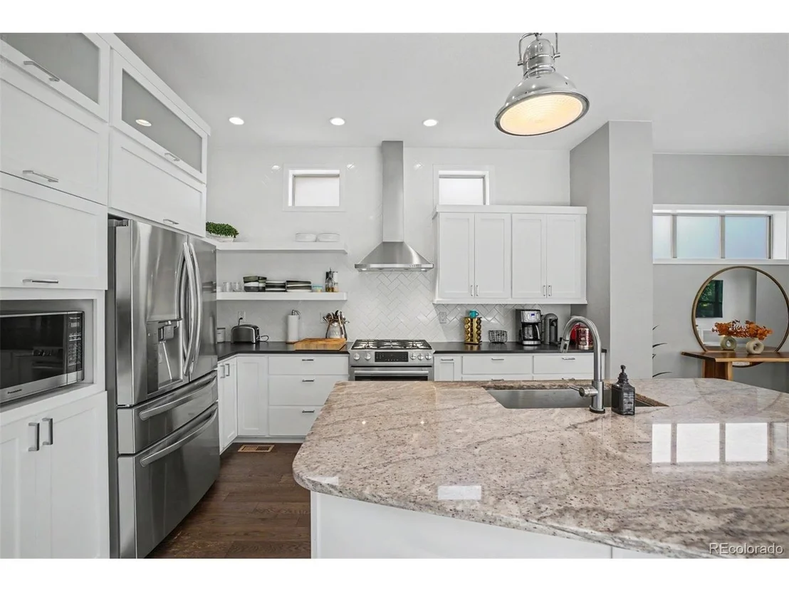 Photo of 9761 Taylor River Cir