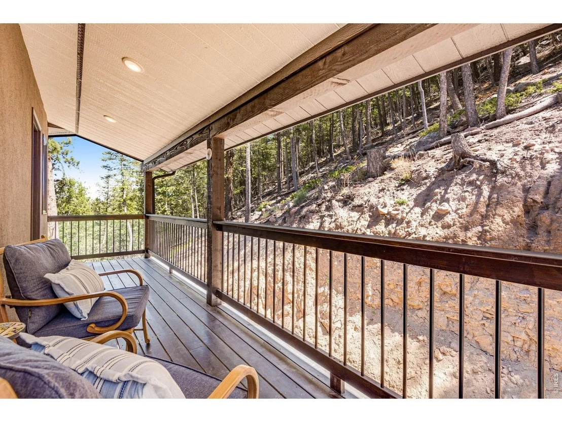 Photo of 80 Lookout Dr