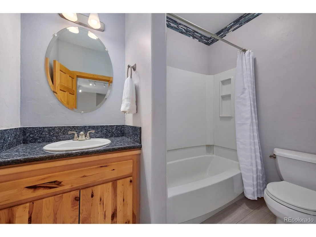 Photo of 323 Spruce Way