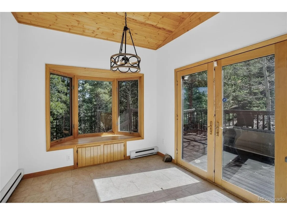 Photo of 4030 Ridge Rd