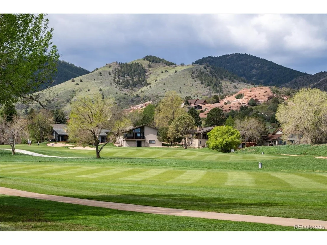 Photo of 5253 Golf Course Dr