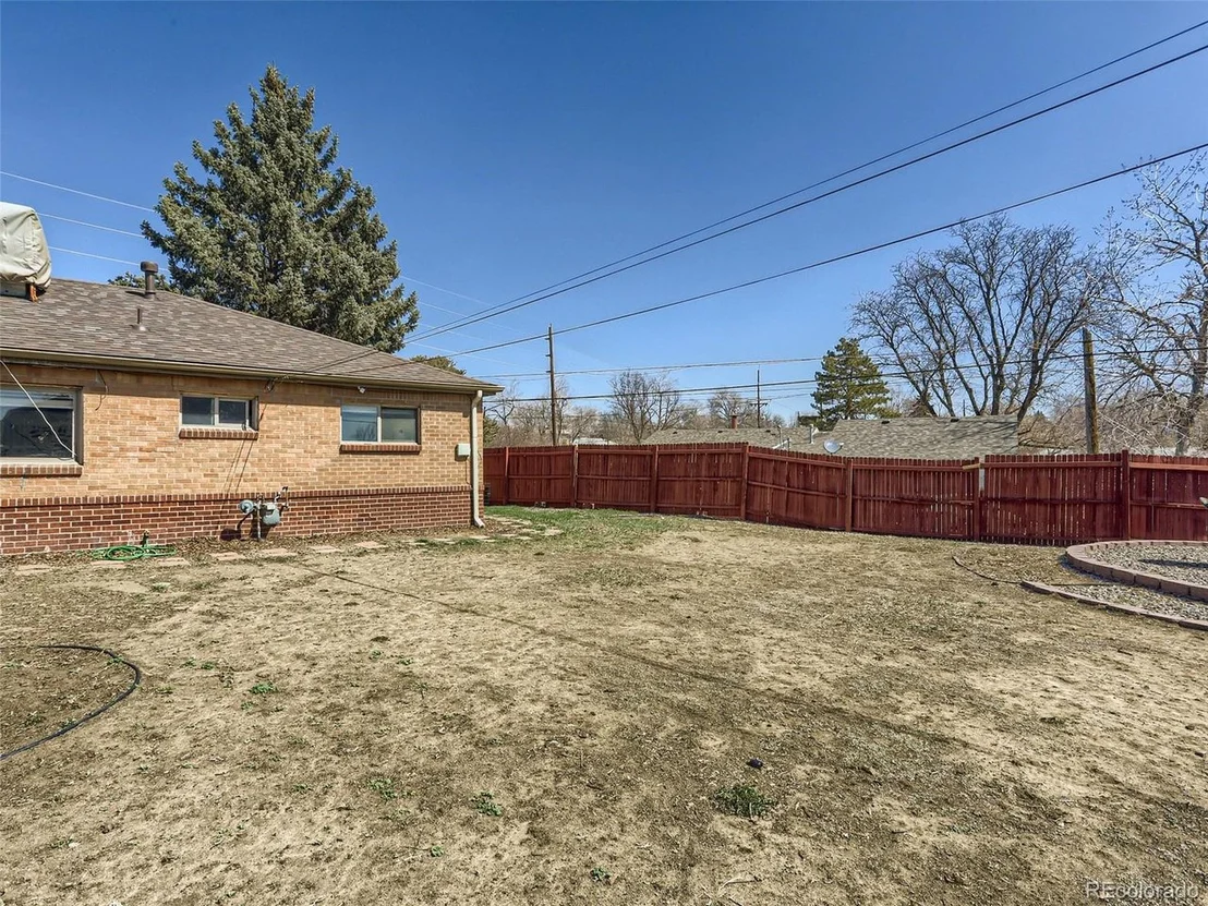 Photo of 1010 Eppinger Blvd
