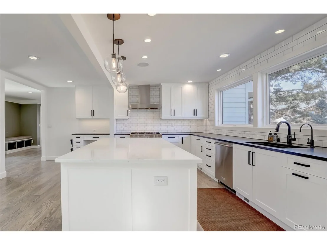 Photo of 956 Quince Ave