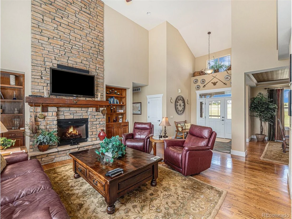Photo of 1660 Prominence Cir