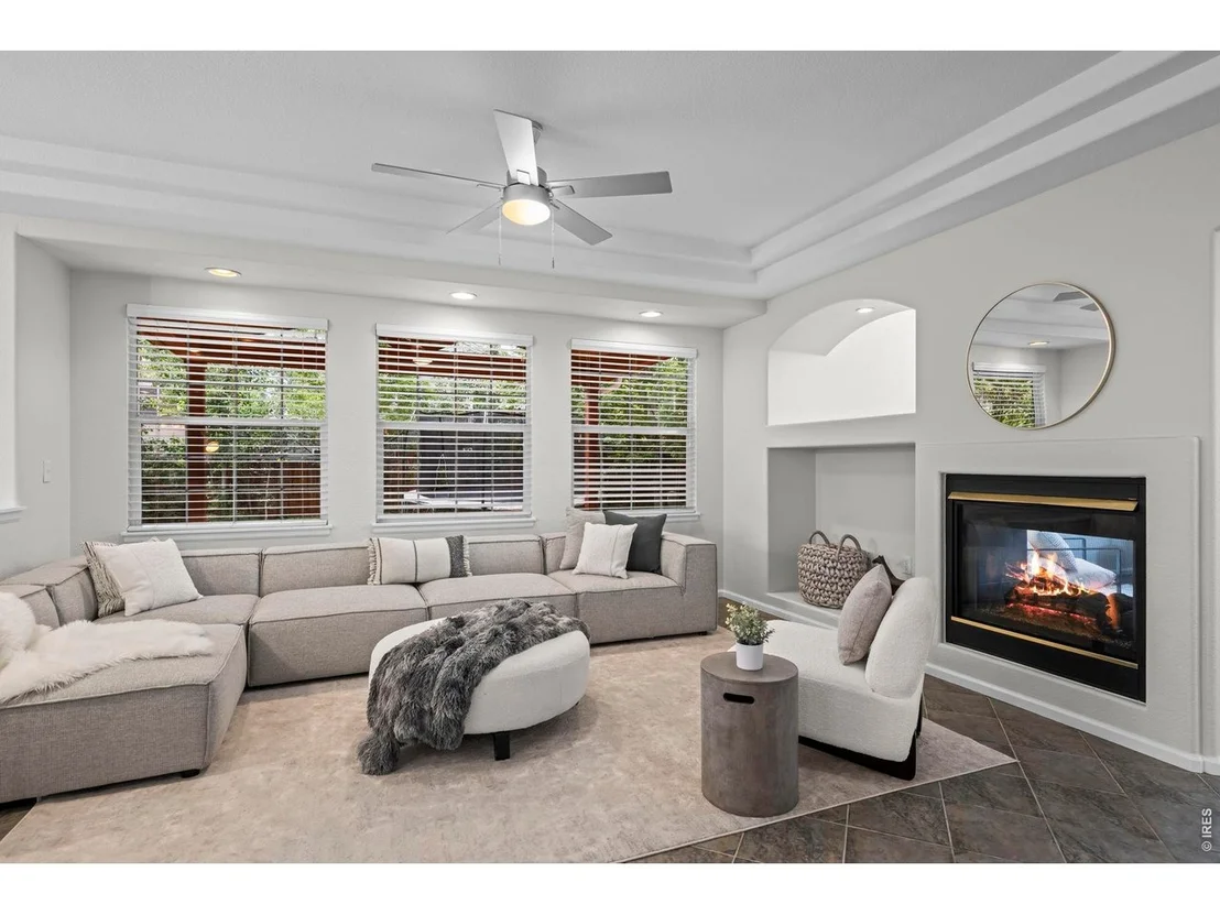 Photo of 718 Mathews Cir
