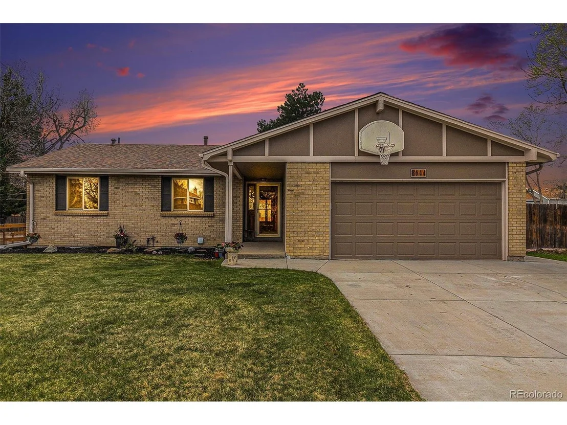 Photo of 8644 W 84th Cir