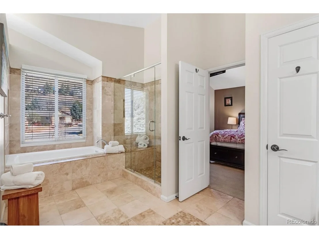 Photo of 935 Meadow Run