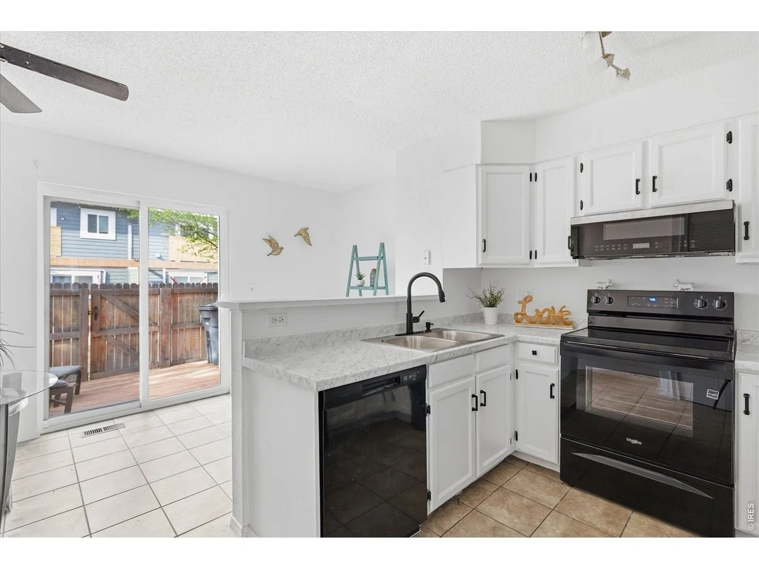 Photo of Unit A at 980 Milo Cir