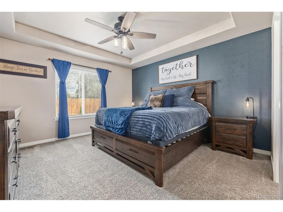 Photo of 215 Dee Rd
