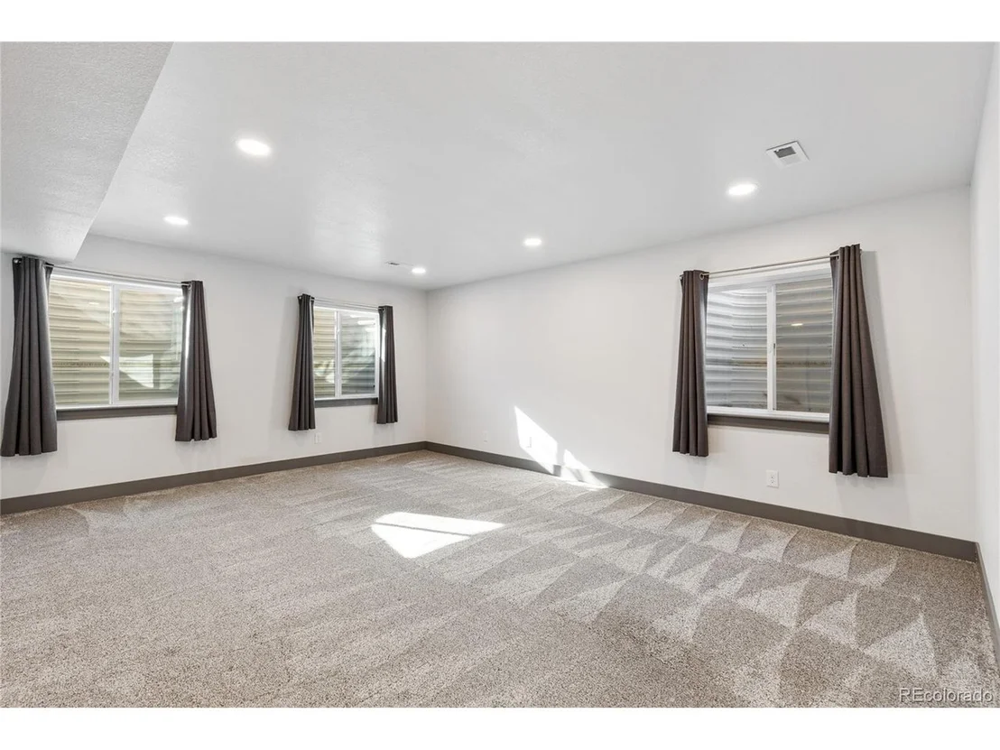 Photo of 9121 Harlequin Cir