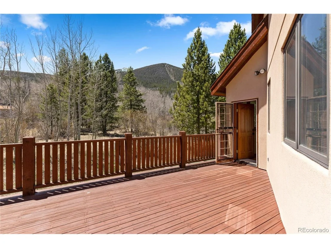 Photo of 460 Temple Trl