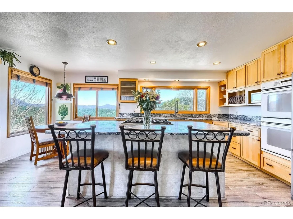 Photo of 30395 Roan Dr