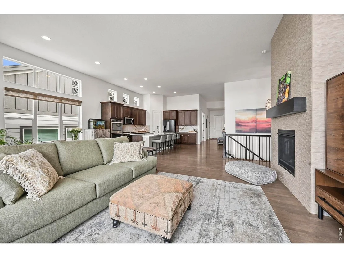 Photo of 8577 Holman Cir