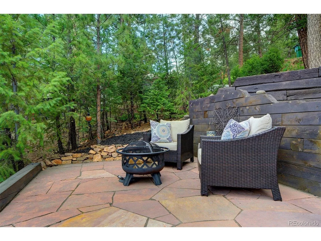 Photo of 27086 Mountain Park Rd