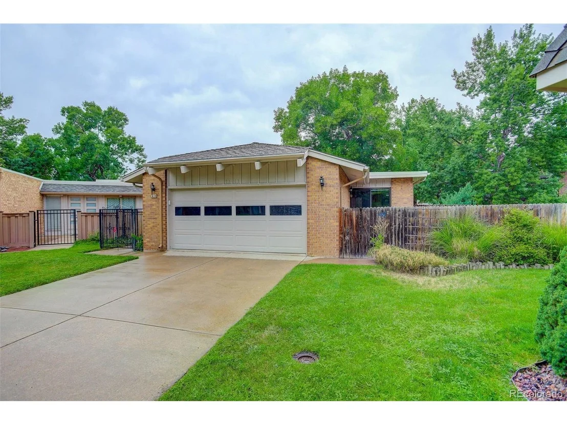 Photo of 42 Eagle Dr