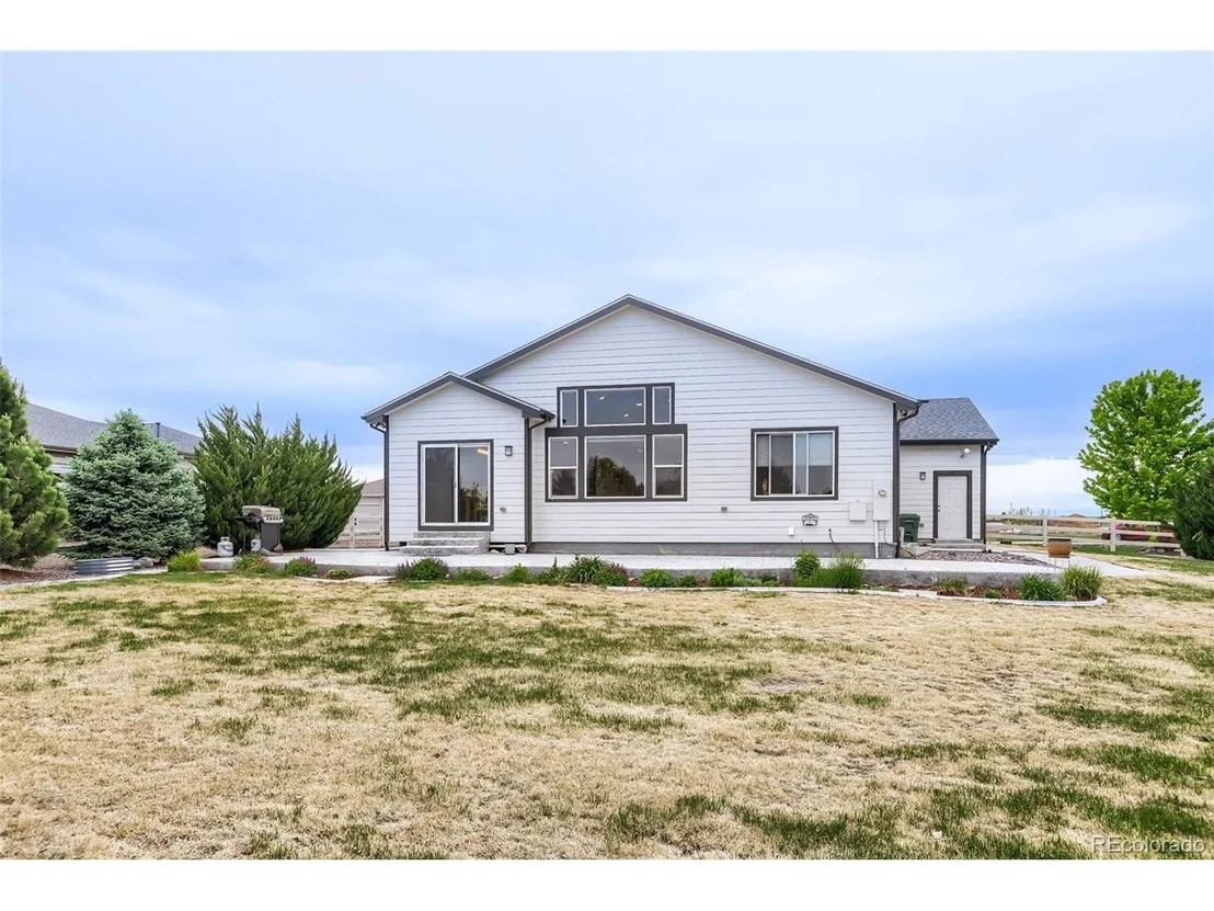 Photo of 505 Remington Dr