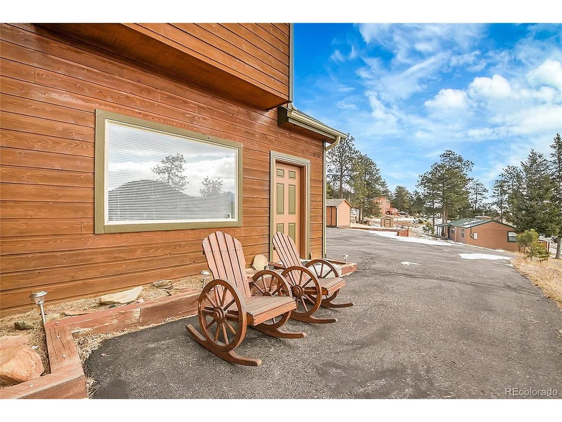 Photo of 735 County Road 72
