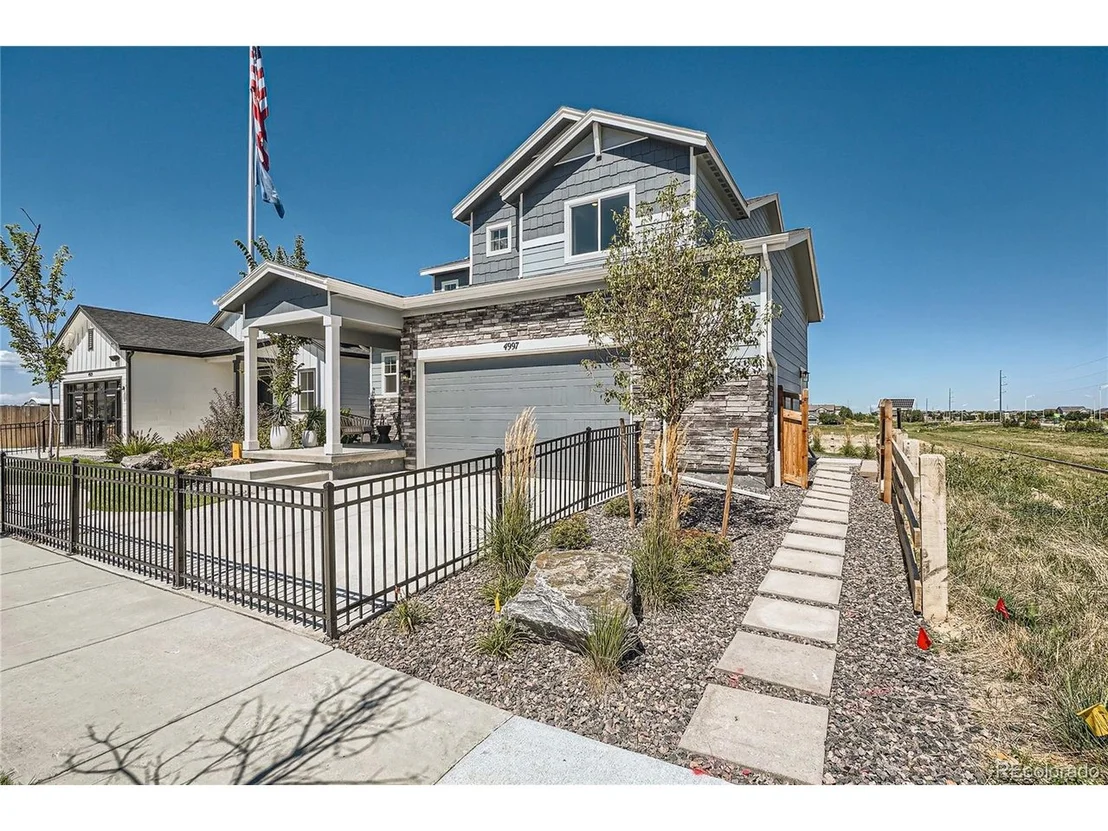 Photo of 4997 Thistle Dr