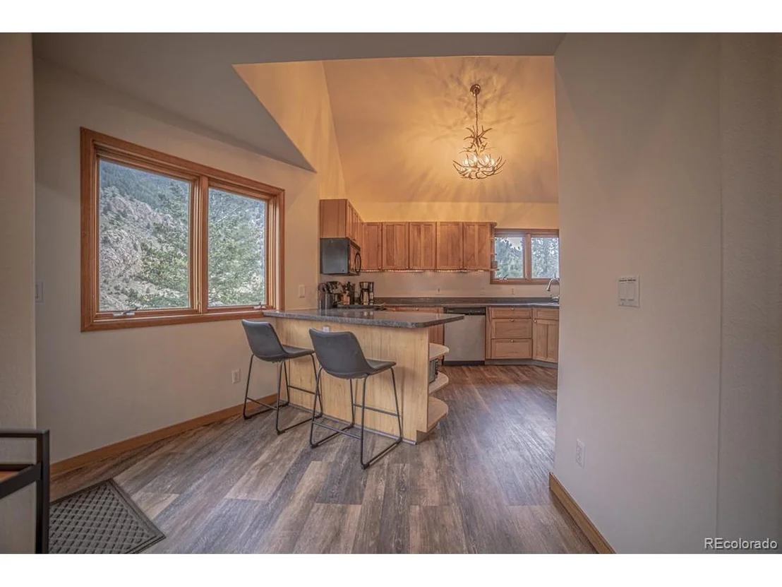 Photo of 350 Saxon Mountain Rd